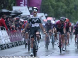 Cat Ferguson brilla bajo la lluvia en Pamplona y conquista la Navarra Women's Elite Classic